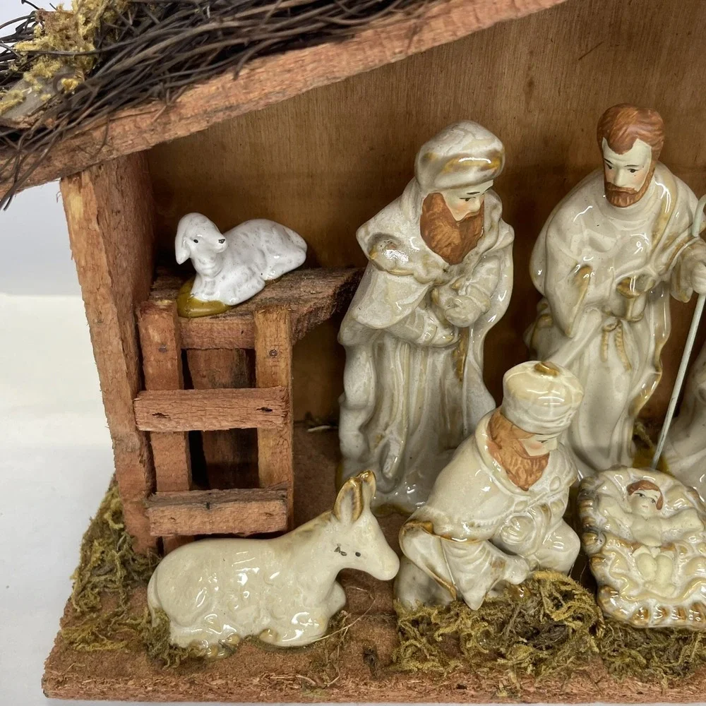 Nativity Set Porcelain Fixed Figures Wooden Creche C7699 In Box Appx 12